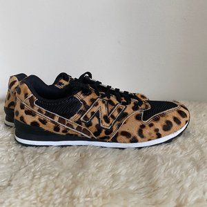 New Balance Faux Fur Leopard Print Sneaker Size 8